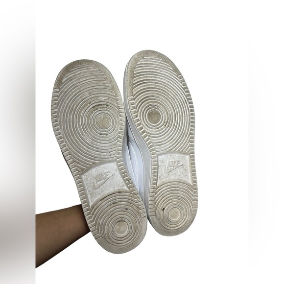 Nike Woman’s Ebernon Low White Sneakers - Picture 5 of 6